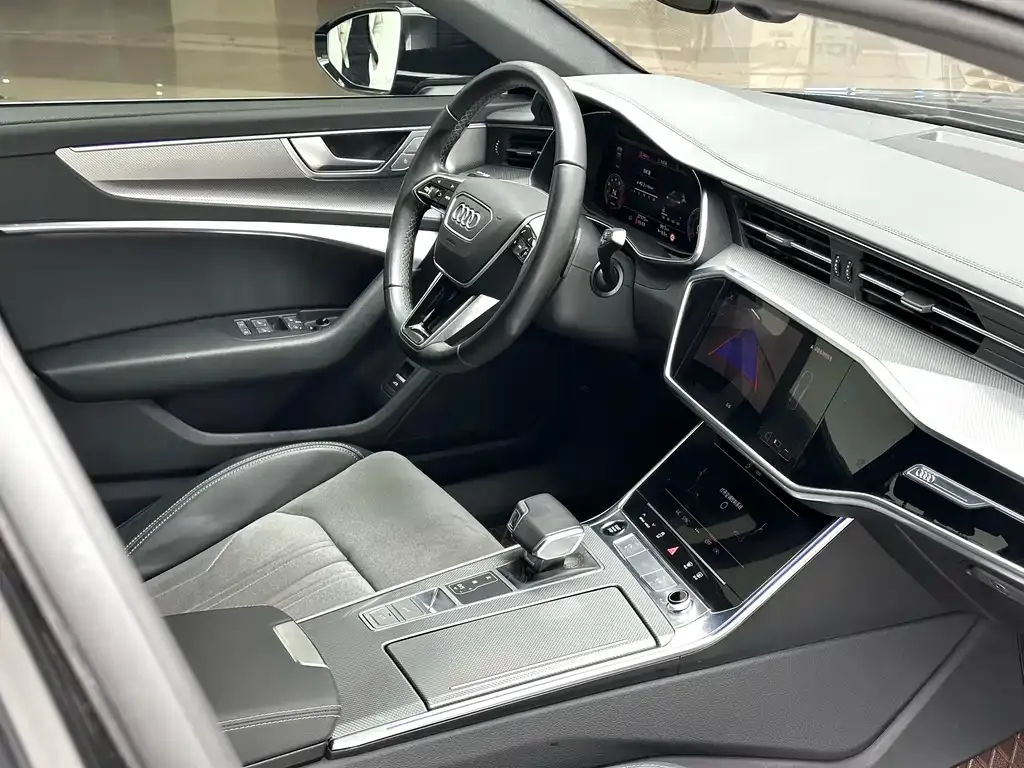 Audi A6L 2024 из CN, фото 4