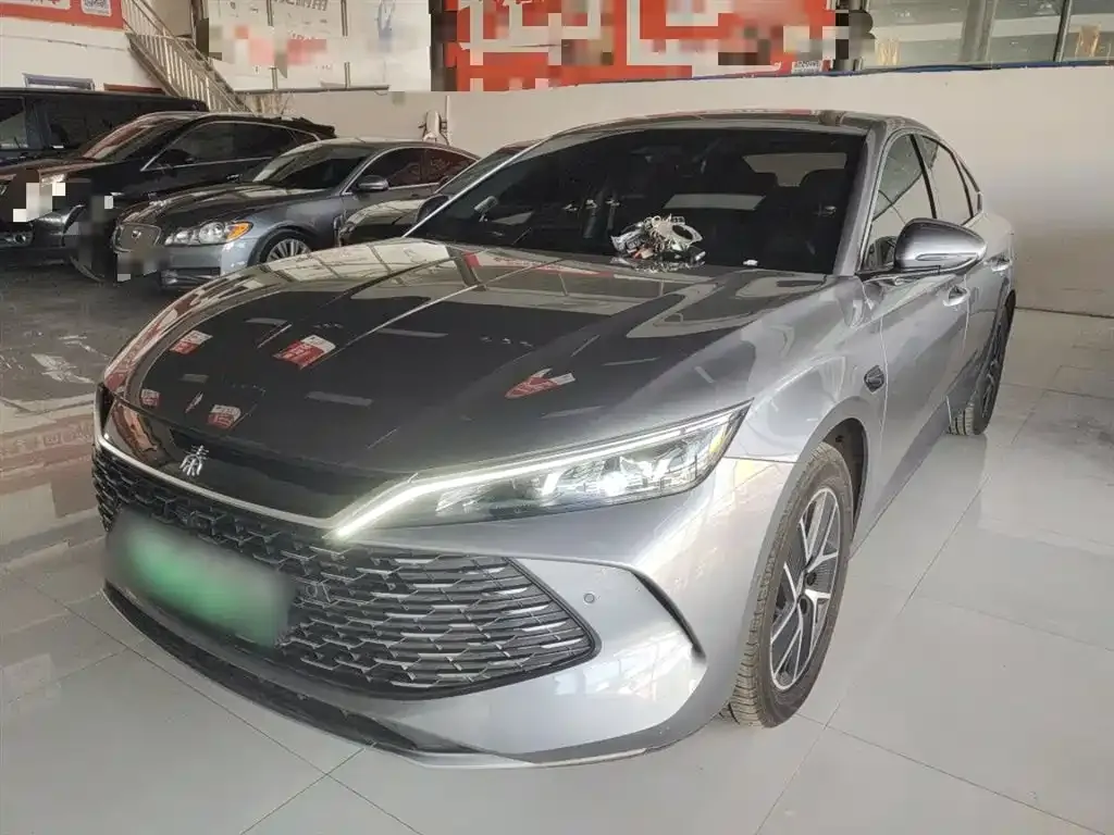 BYD Qin L — фото 8