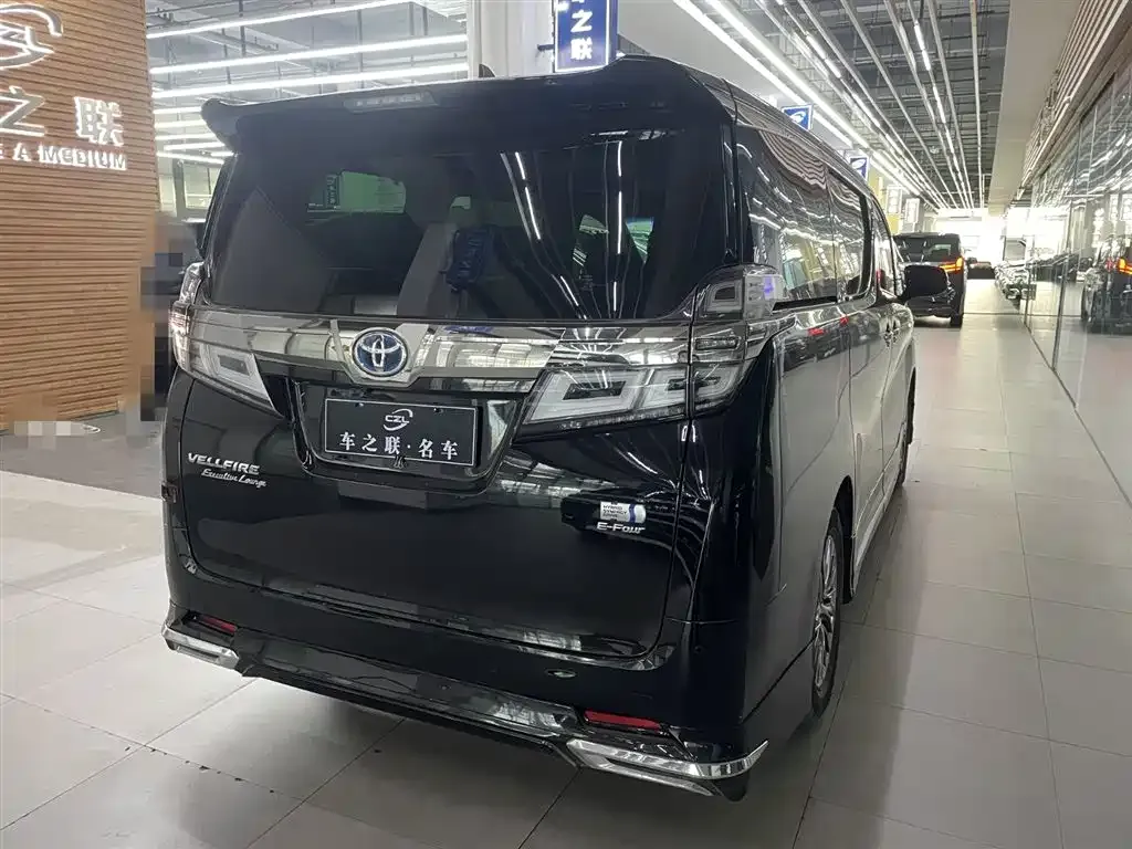 Toyota Vellfire 2021 из CN, фото 4