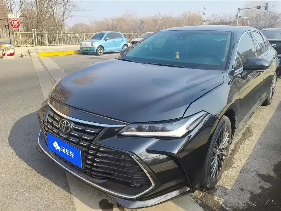 Toyota Avalon 2022 из CN, фото 1