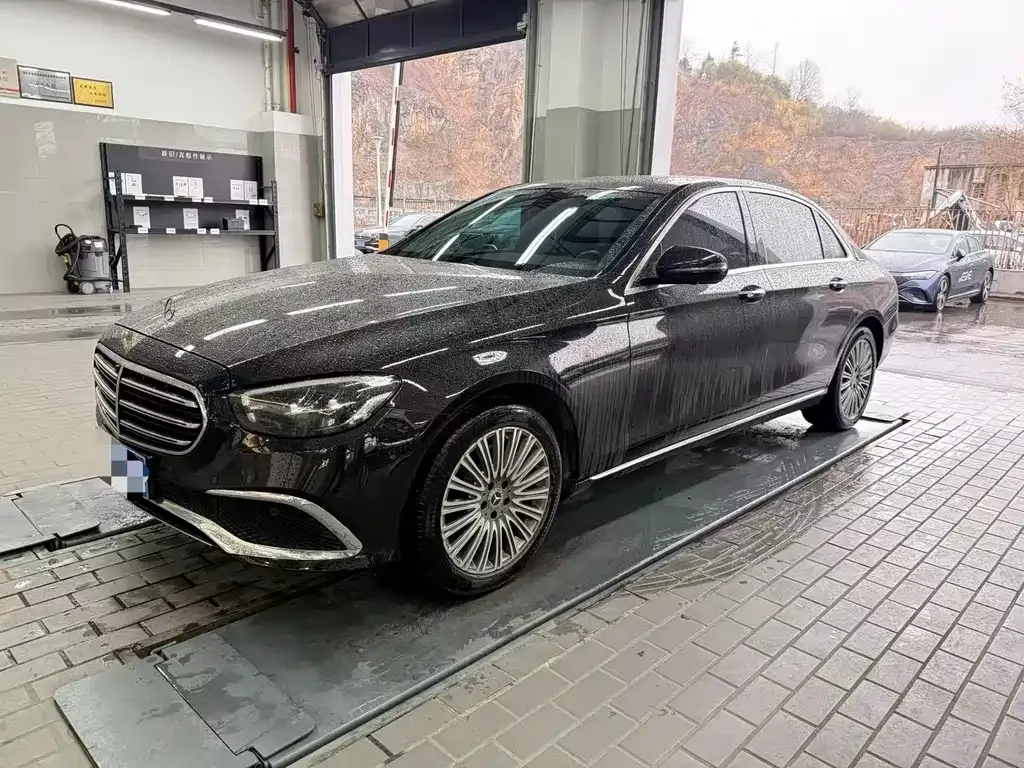 Mercedes-Benz E-Class 2023 из CN, фото 1