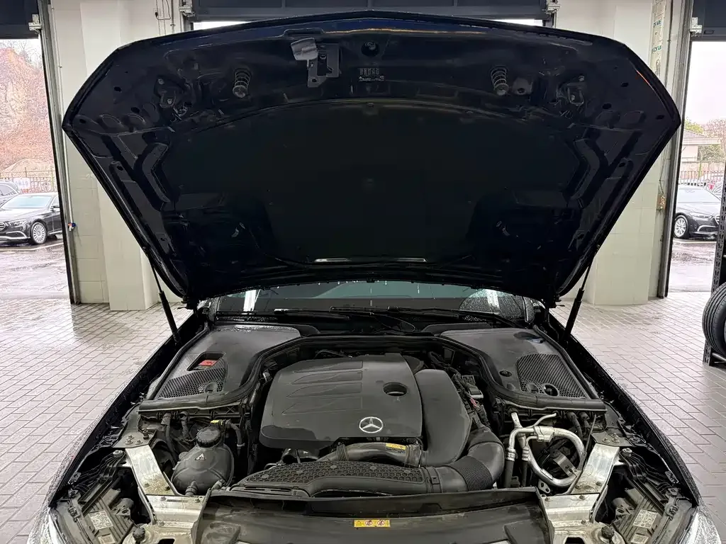 Mercedes-Benz E-Class 2023 из CN, фото 9