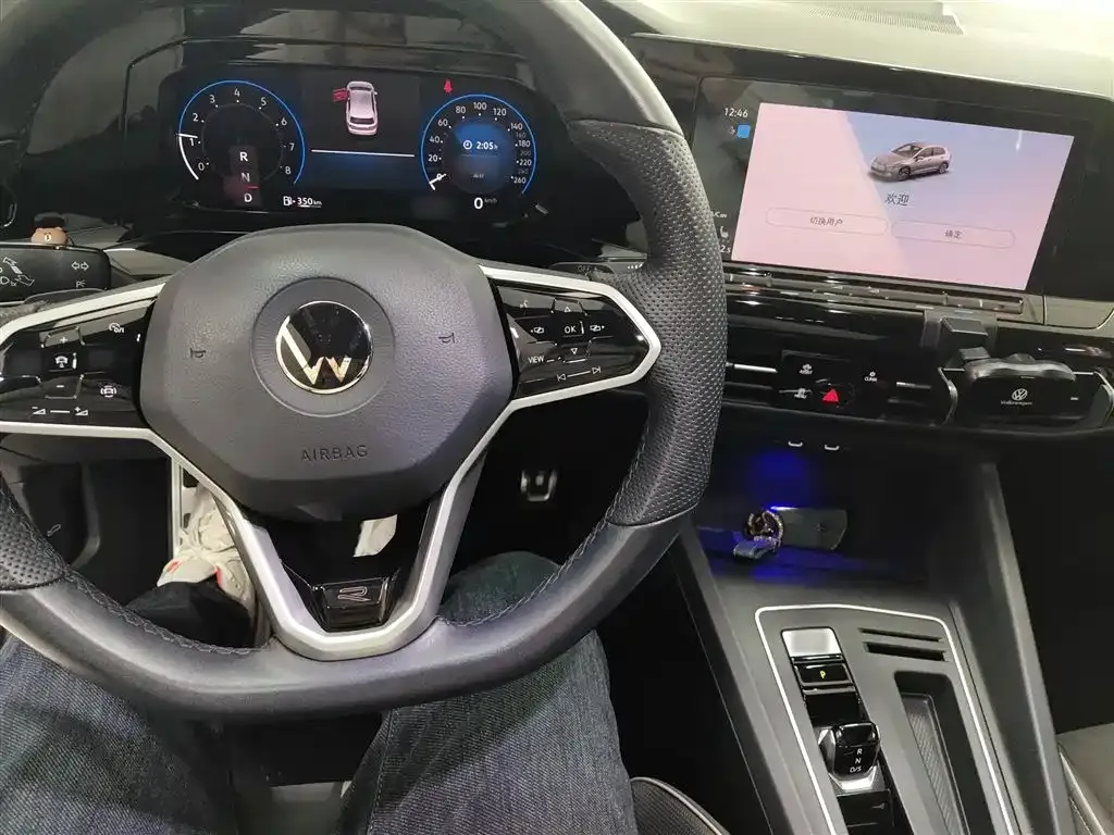 Volkswagen Golf 2022 из CN, фото 5