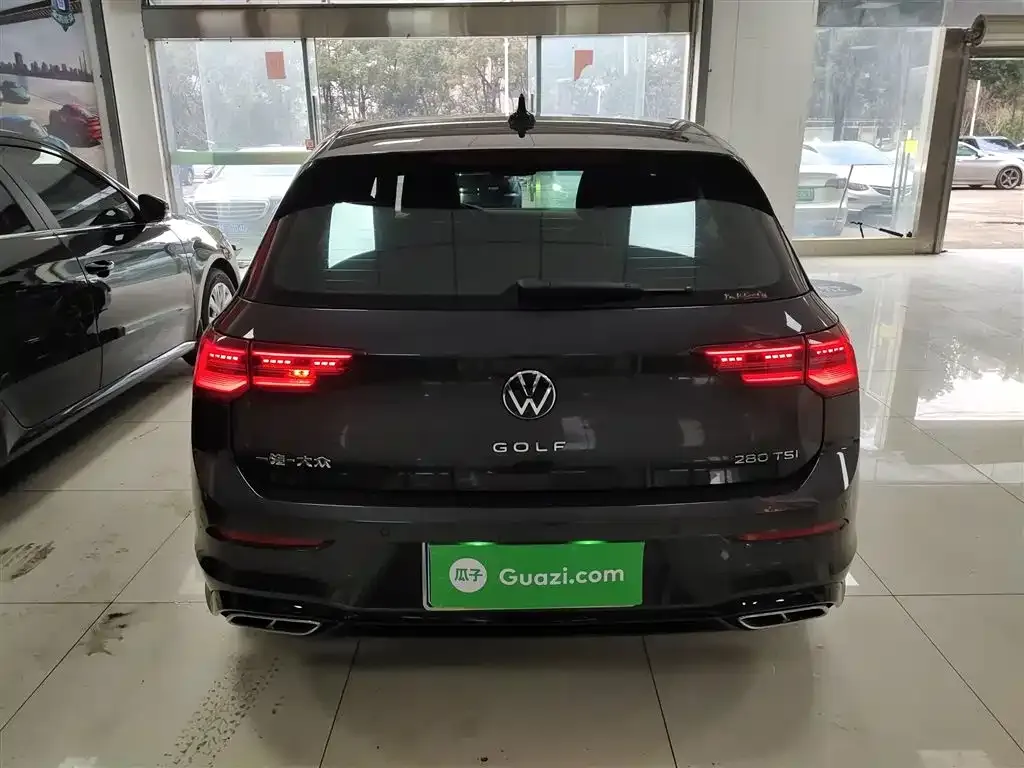 Volkswagen Golf 2022 из CN, фото 4