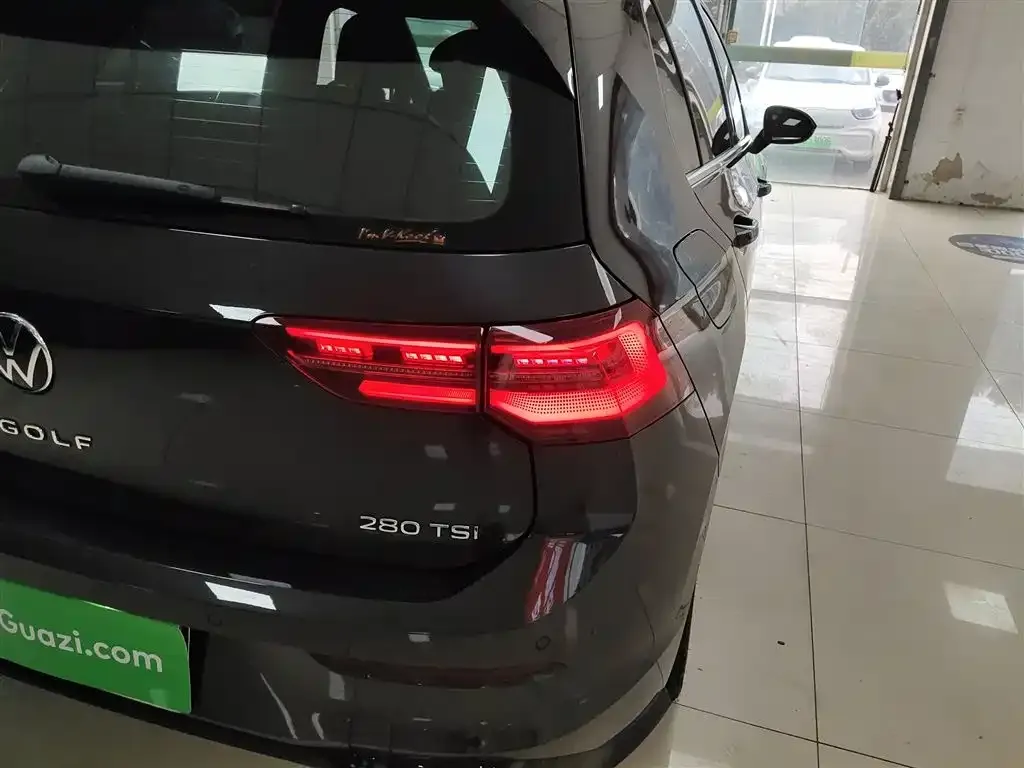 Volkswagen Golf 2022 из CN, фото 9
