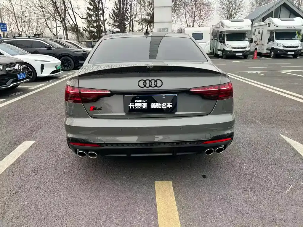 Audi S4 2023 из CN, фото 8