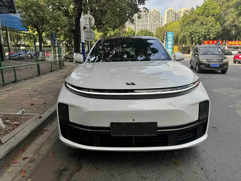 Li Auto L7 2023 из CN, фото 2