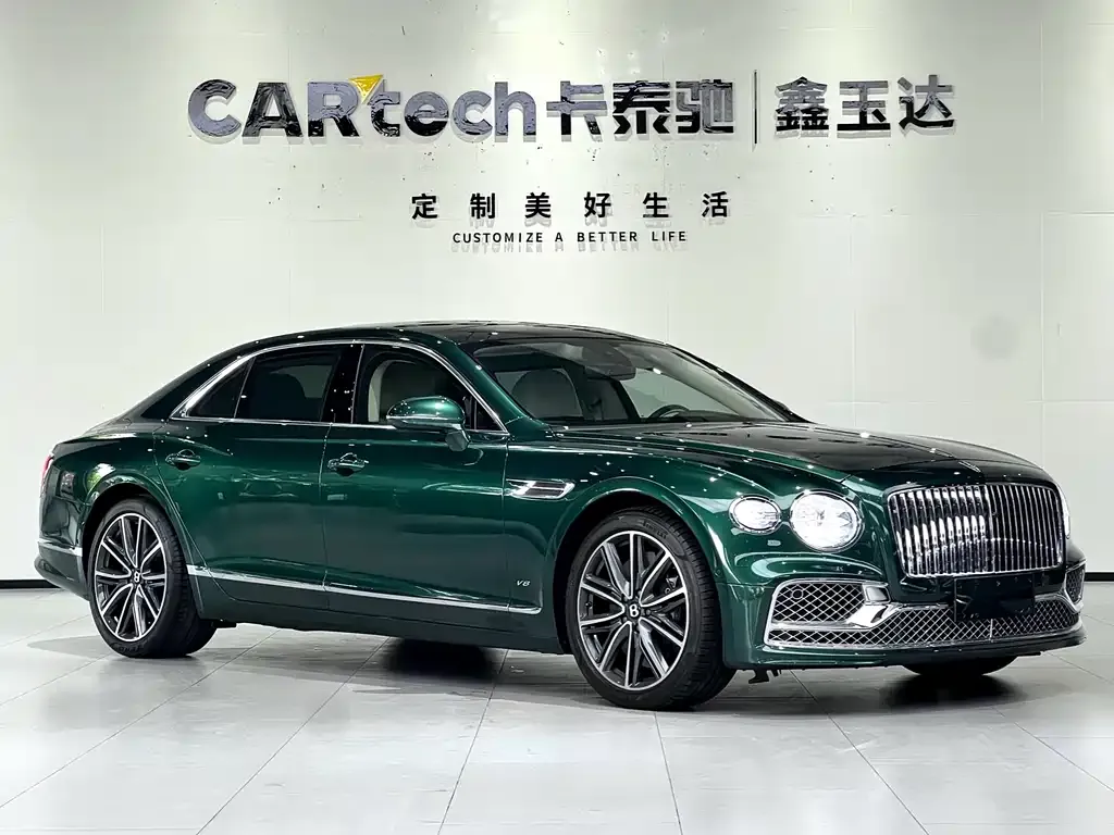 Bentley Flying Spur 2023 из CN, фото 6