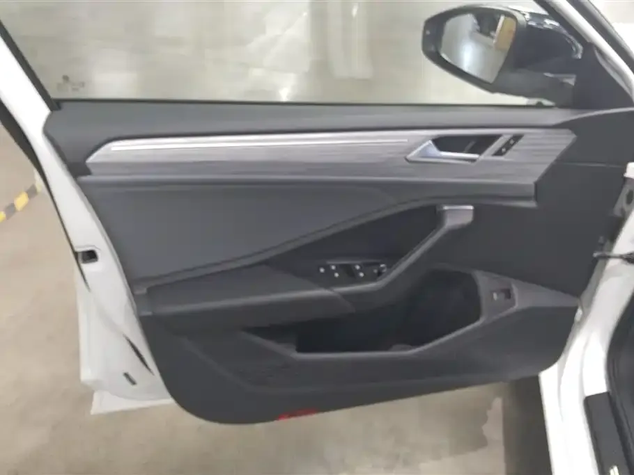 Volkswagen Sagitar 2024 из CN, фото 5