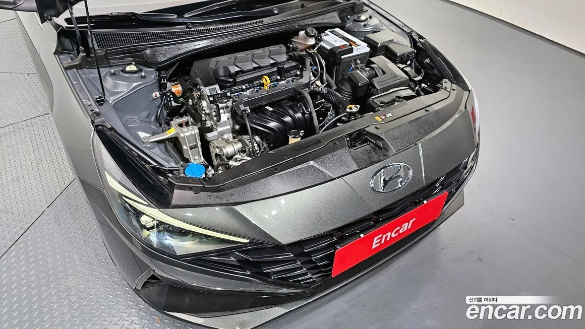 Hyundai AVANTE — фото 4
