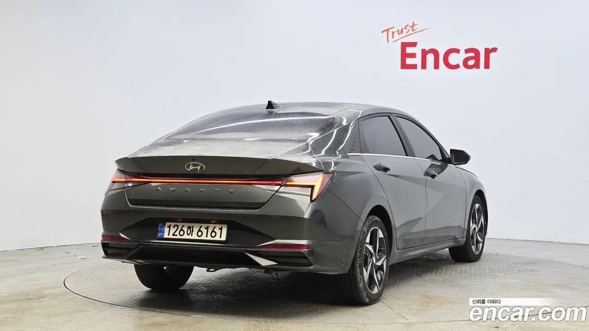 Hyundai AVANTE — фото 2
