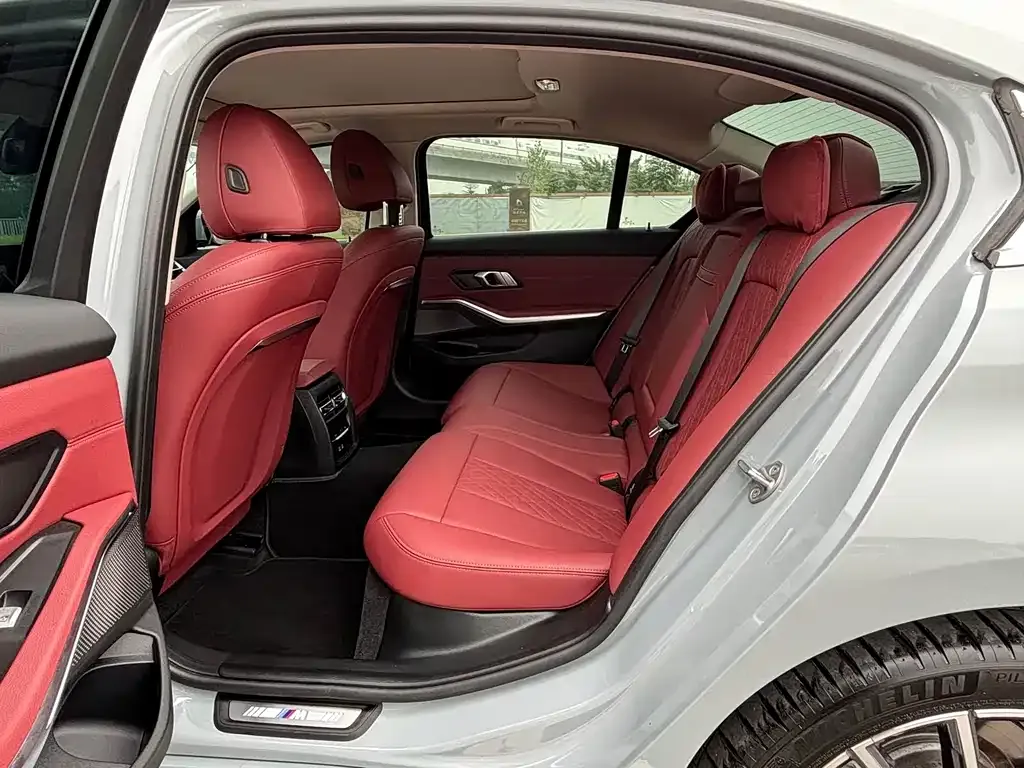 BMW 3 Series 2025 из CN, фото 10