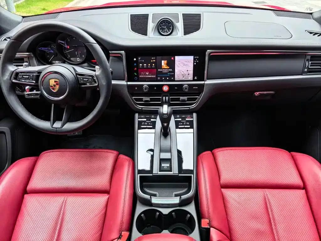 Porsche Macan — фото 7