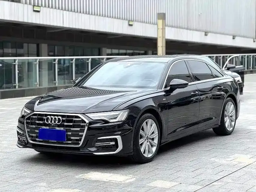 Audi A6L 2023 из CN, фото 8