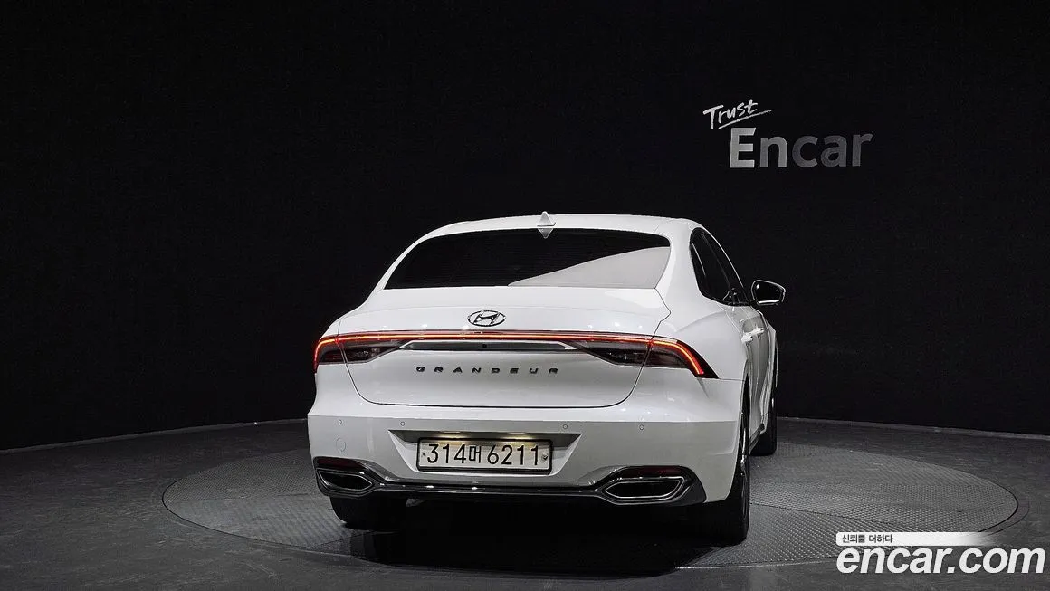 Hyundai Grandeur 2022 из KR, фото 3