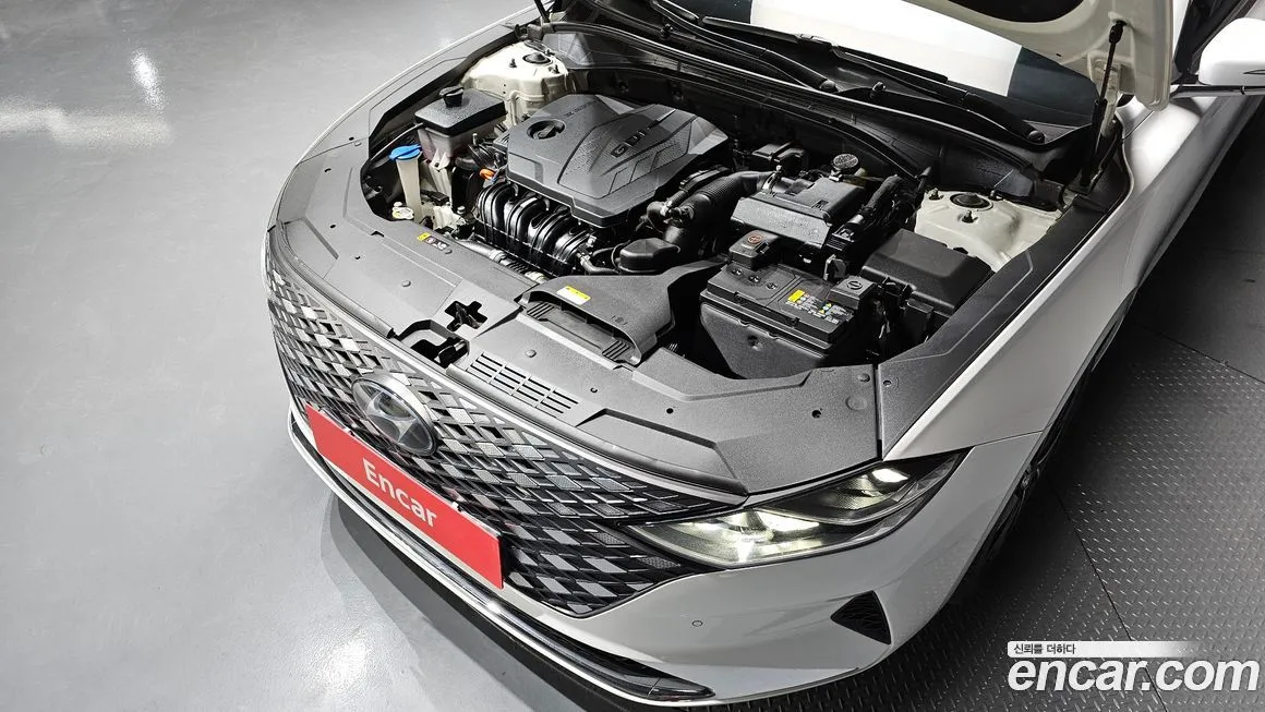 Hyundai Grandeur 2022 из KR, фото 4