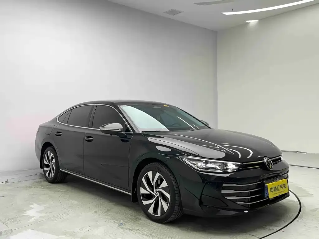 Volkswagen Passat — фото 2