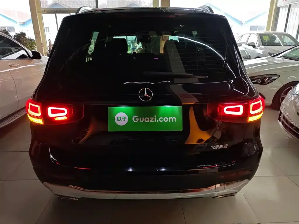 Mercedes-Benz GLB 2023 из CN, фото 2