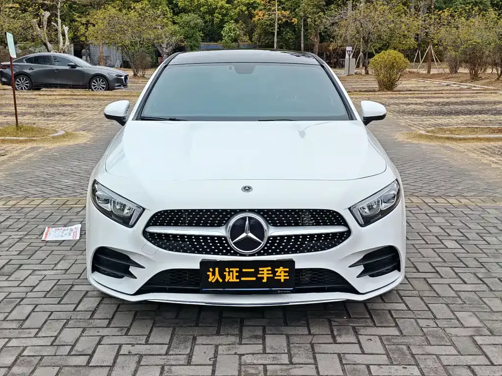 Mercedes-Benz A-Class 2023 из CN, фото 8
