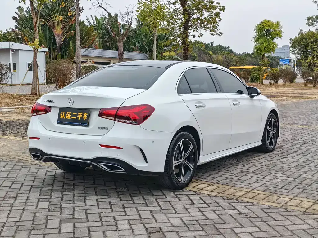 Mercedes-Benz A-Class 2023 из CN, фото 7