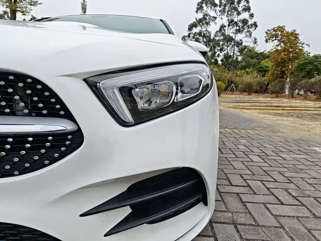 Mercedes-Benz A-Class 2023 из CN, фото 2