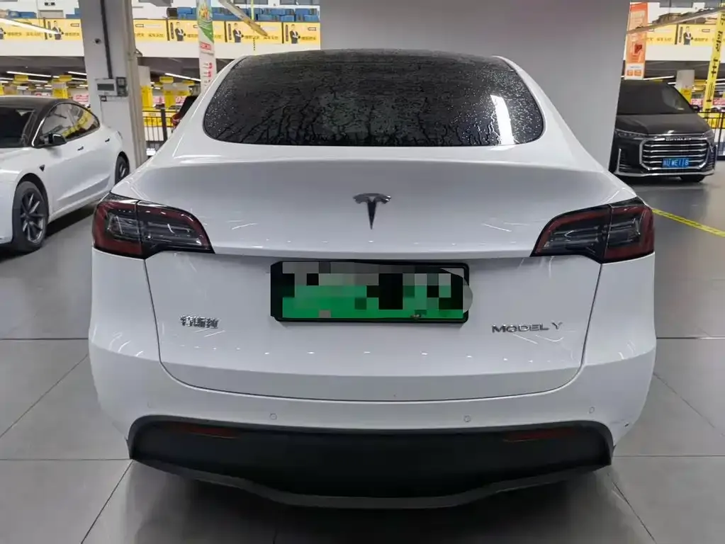 Tesla Model Y 2022 из CN, фото 2