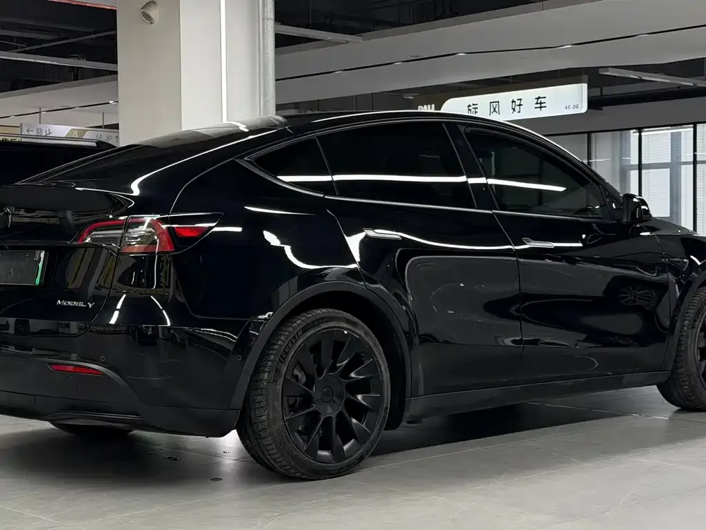 Tesla Model Y 2022 из CN, фото 5