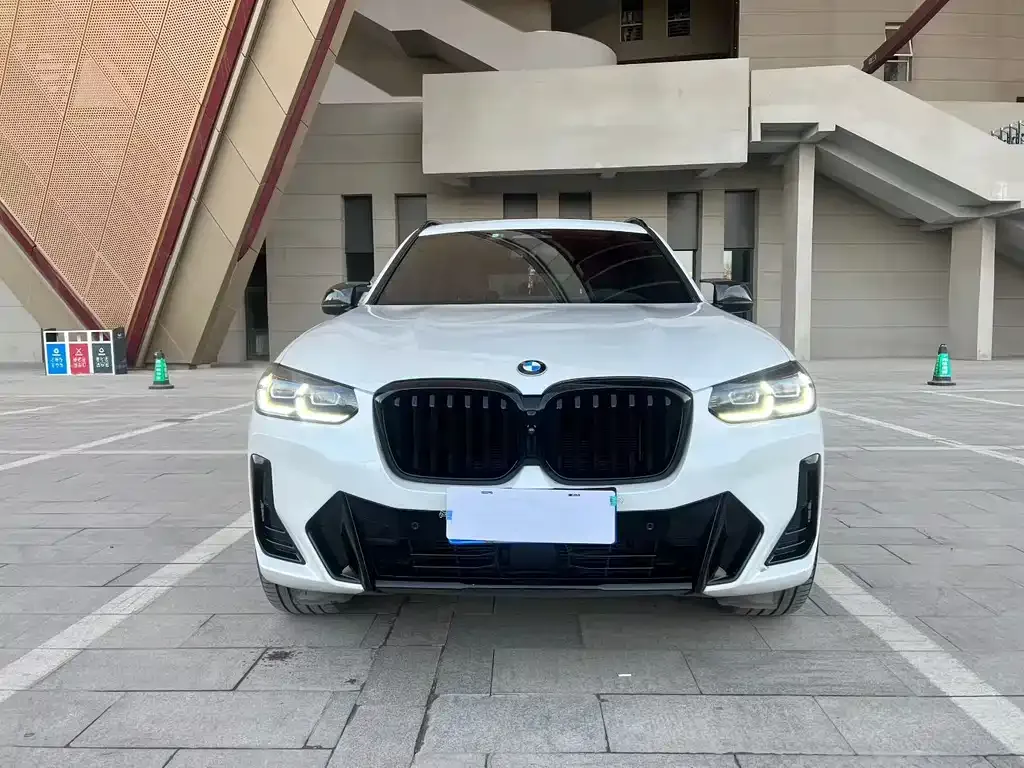 BMW X3 — фото 2