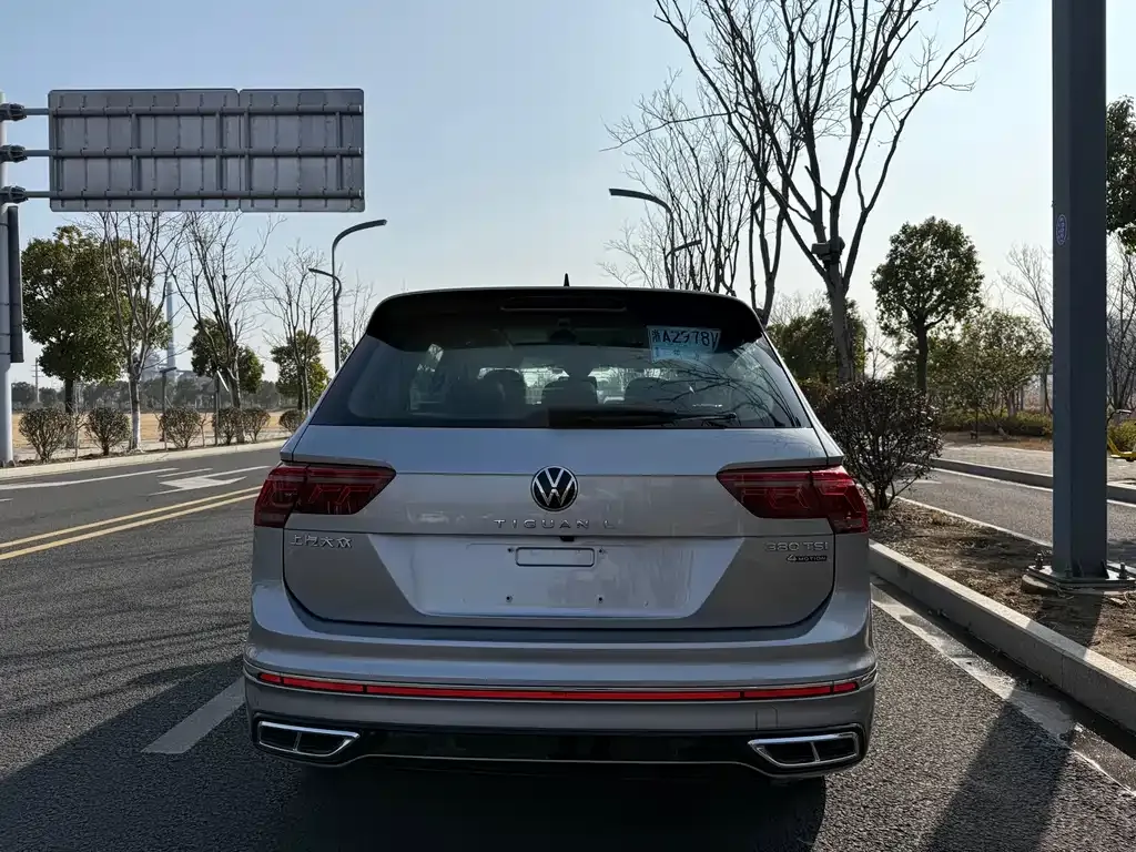 Volkswagen Tiguan L 2021 из CN, фото 3