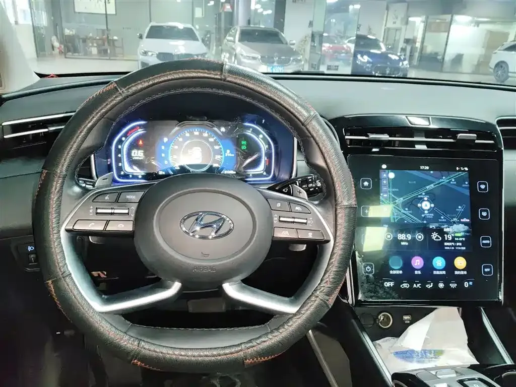 Hyundai Tucson 2024 из CN, фото 8