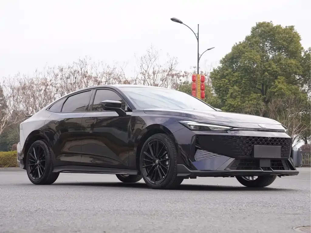 Changan UNI-V 2024 из CN, фото 5