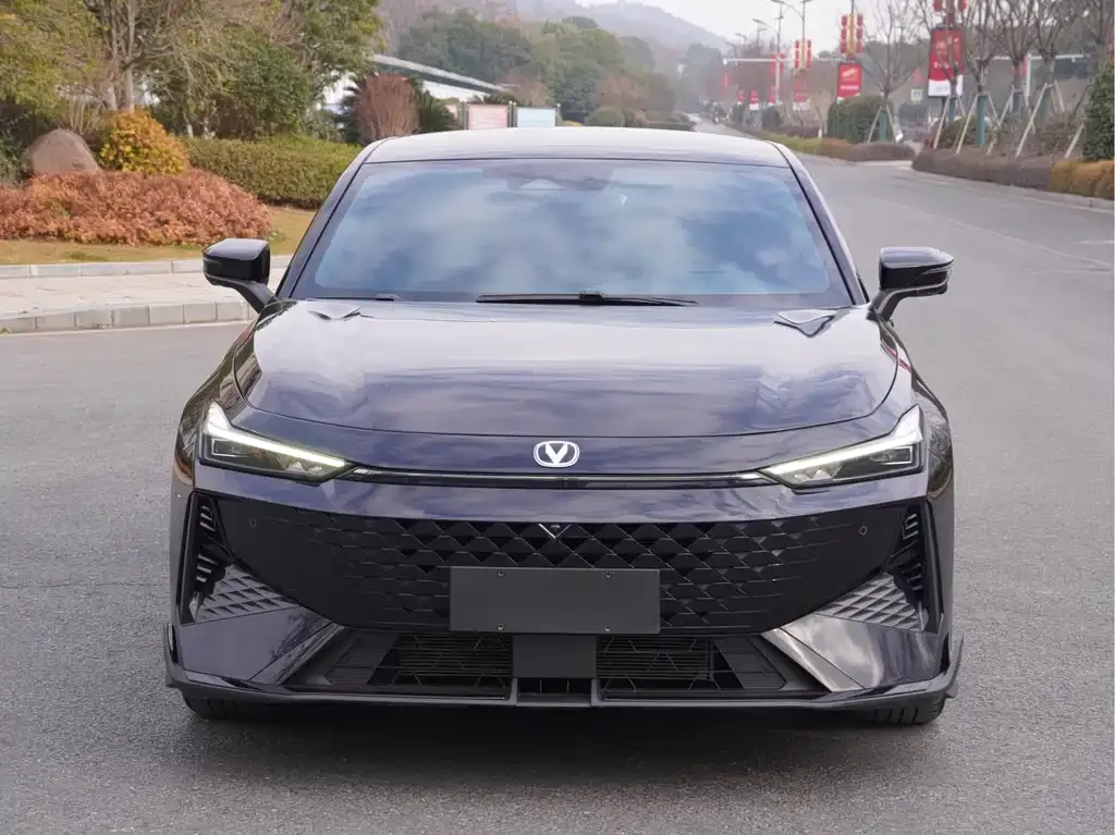 Changan UNI-V 2024 из CN, фото 7