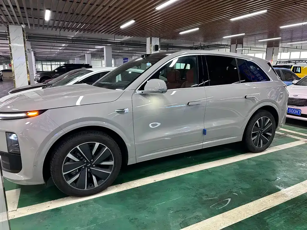 Li Auto L6 2025 из CN, фото 1
