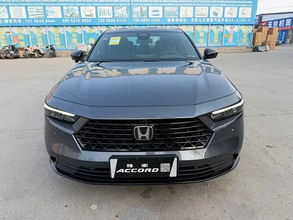 Honda Accord — фото 9