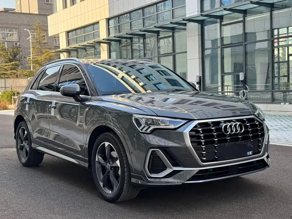 Audi Q3 — фото 9