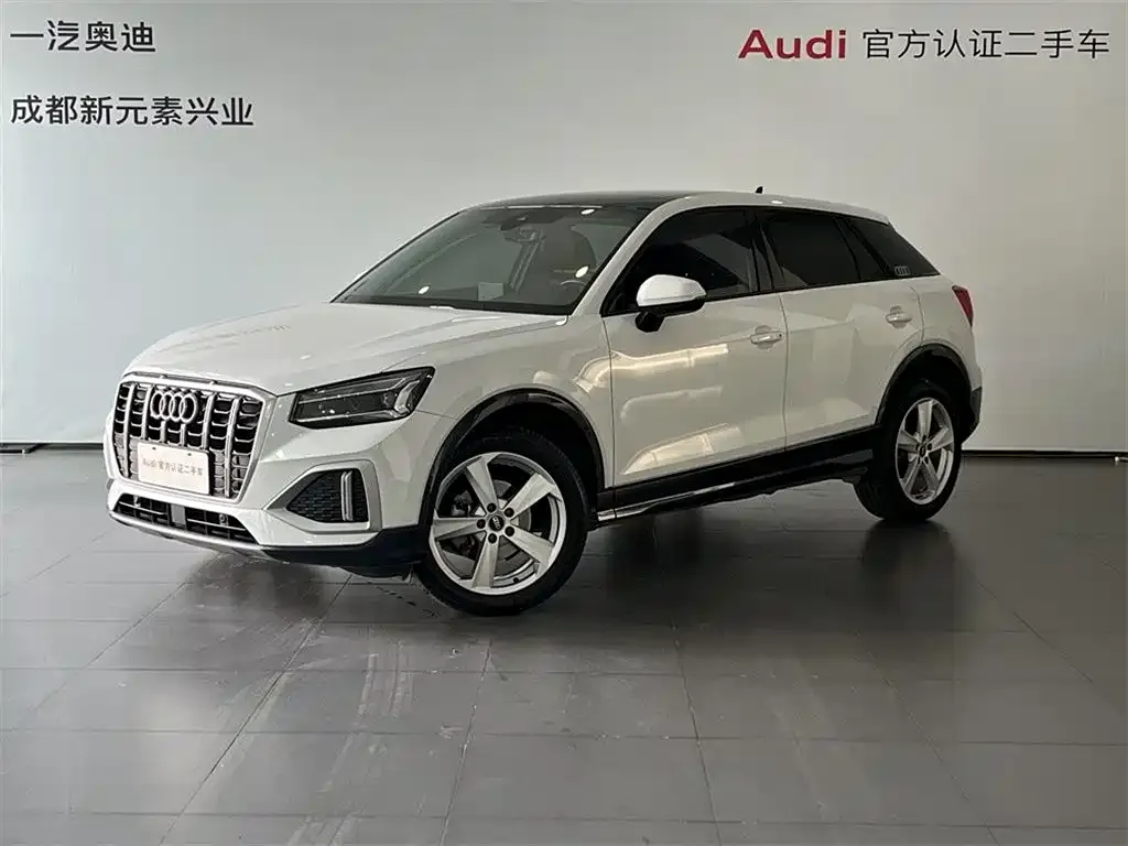 Audi Q2L 2023 из CN, фото 1
