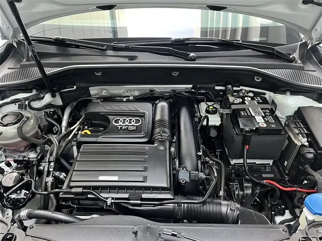 Audi Q2L 2023 из CN, фото 8