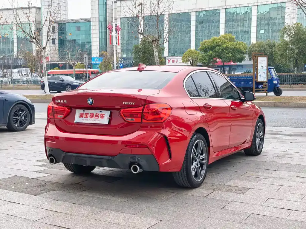 BMW 1 Series — фото 10