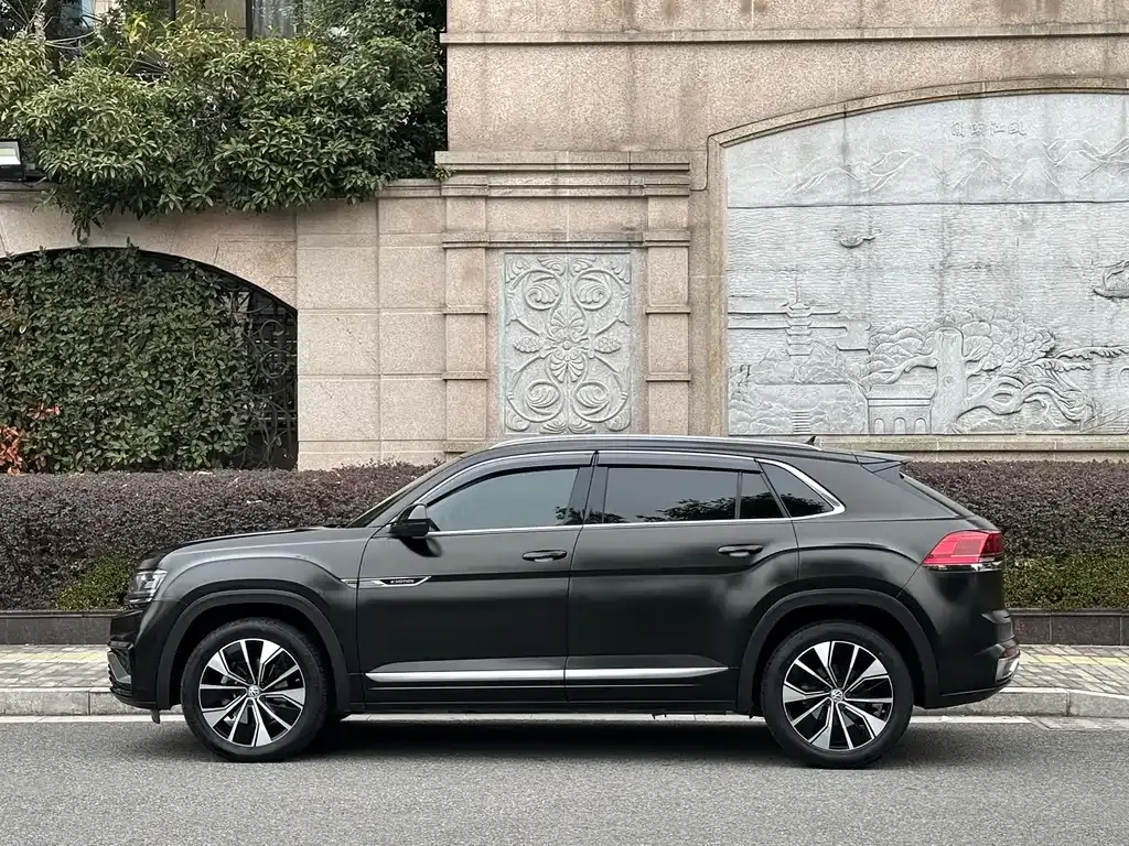 Volkswagen Teramont 2021 из CN, фото 9