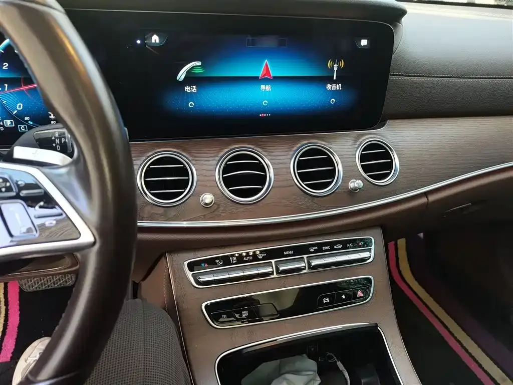 Mercedes-Benz E-Class 2021 из CN, фото 9