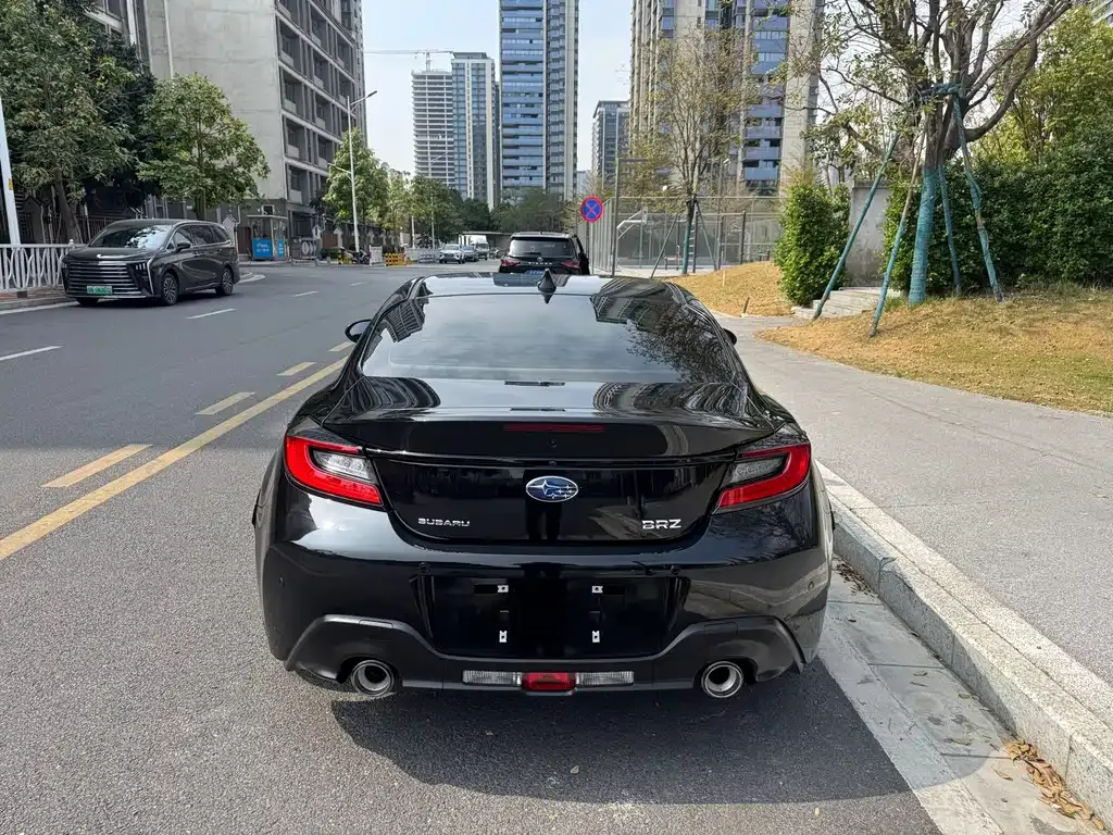 Subaru BRZ 2022 из CN, фото 7
