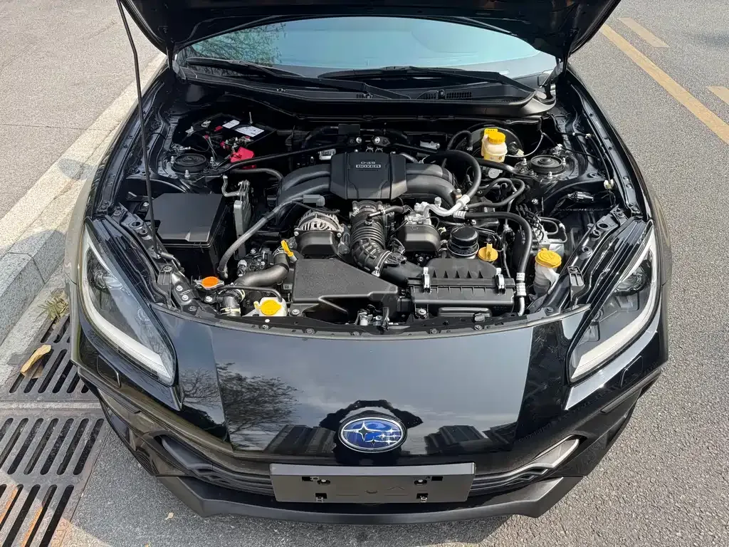 Subaru BRZ 2022 из CN, фото 3