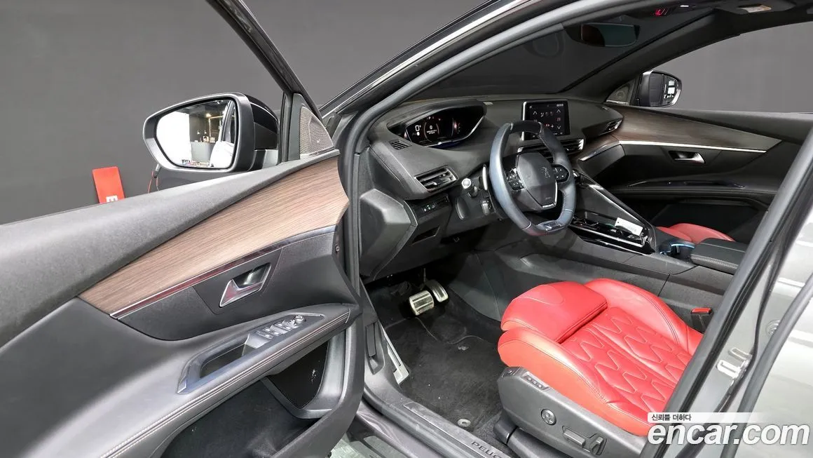Peugeot 5008 2024 из KR, фото 9