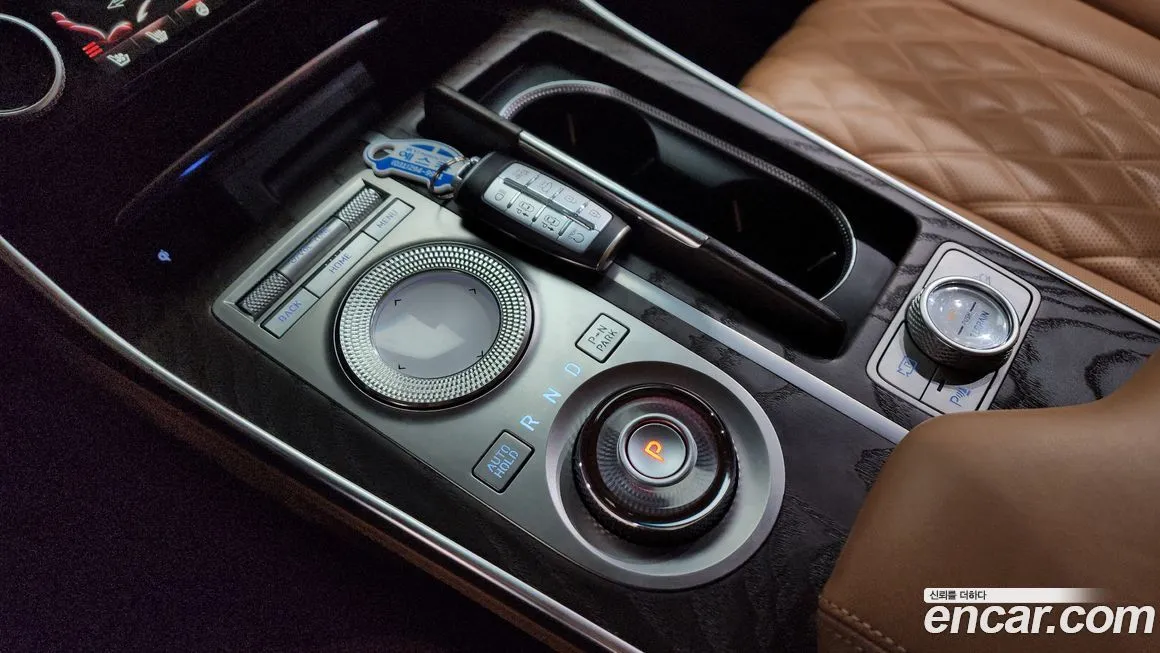 Genesis GV80 — фото 10