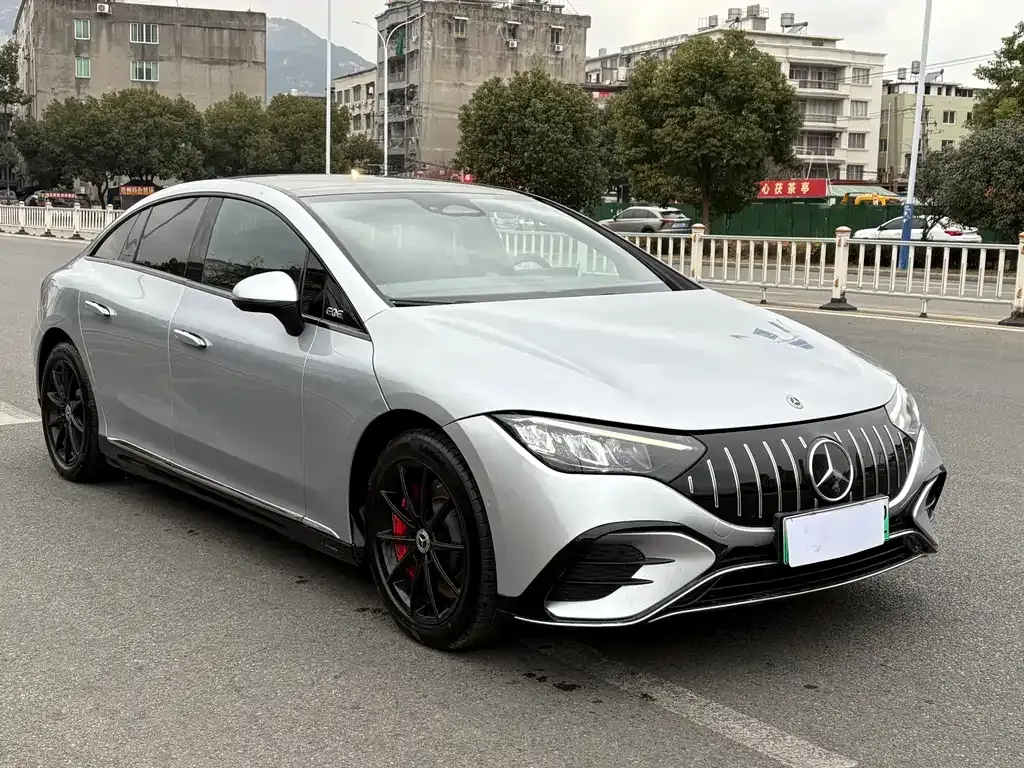 Mercedes-Benz EQE 2023 из CN, фото 7