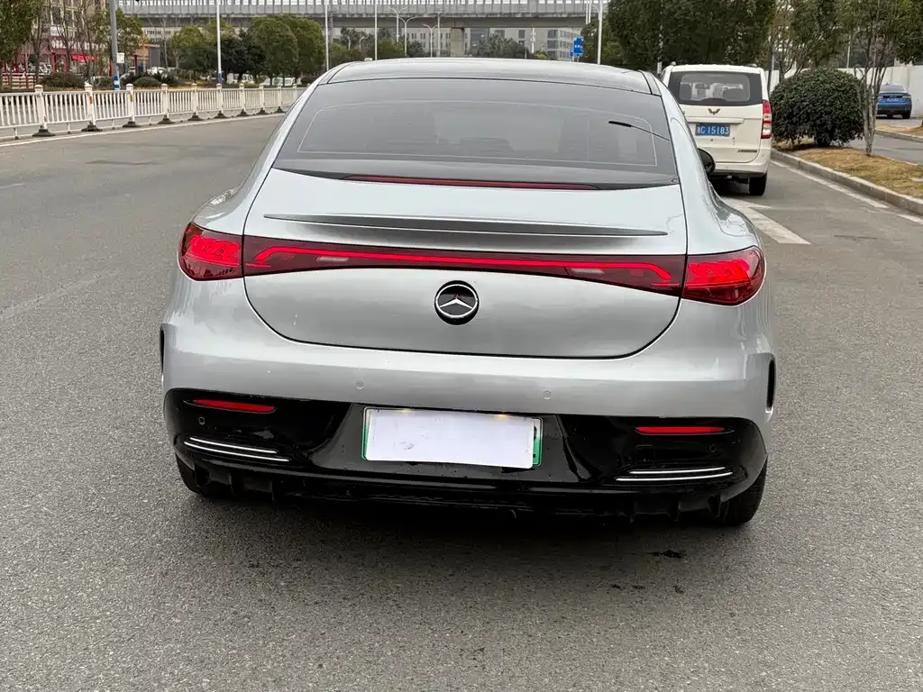 Mercedes-Benz EQE 2023 из CN, фото 4