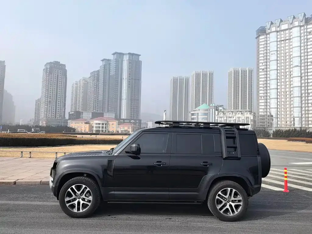 Land Rover Defender — фото 9