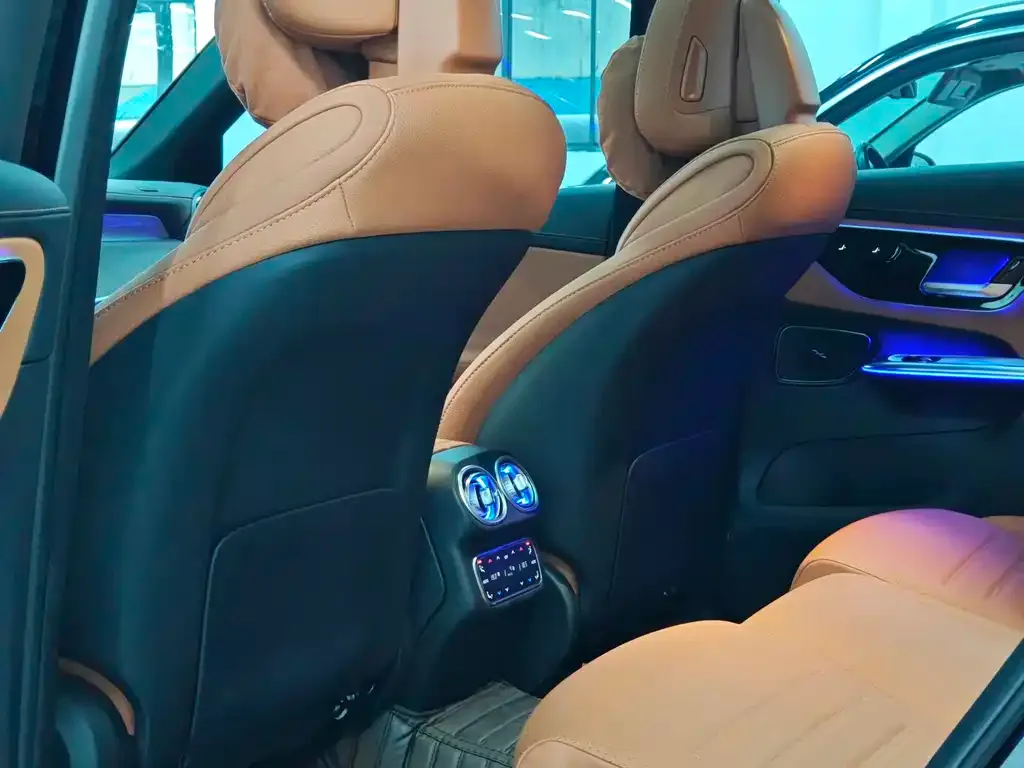 Mercedes-Benz GLC 2025 из CN, фото 4