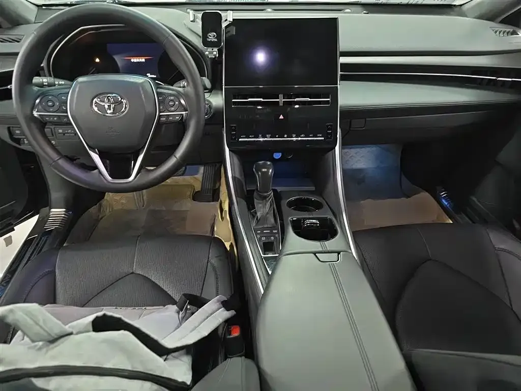 Toyota Avalon 2023 из CN, фото 3