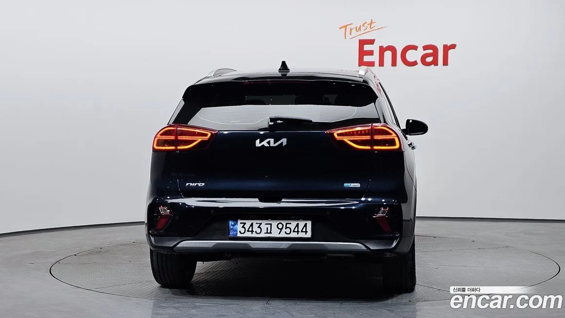 Kia Niro — фото 2